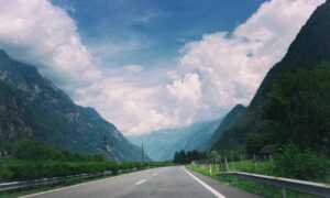 has lake yiganlawi ever dried up