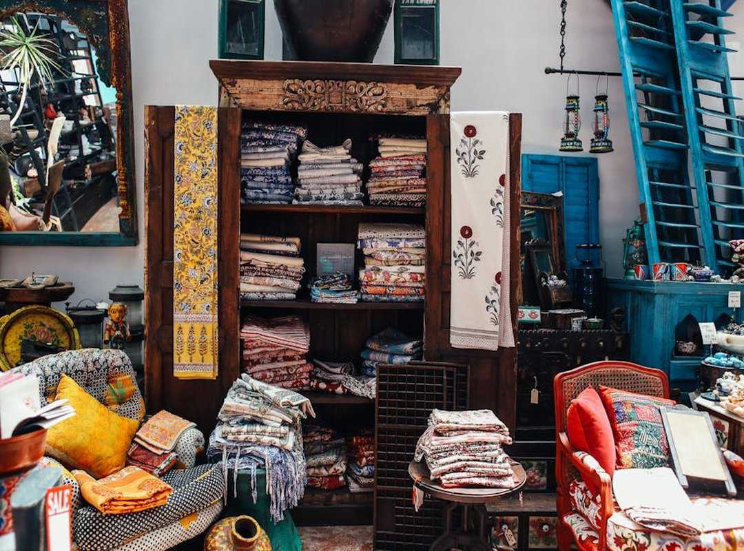 How to Decorate a House Ththomedec