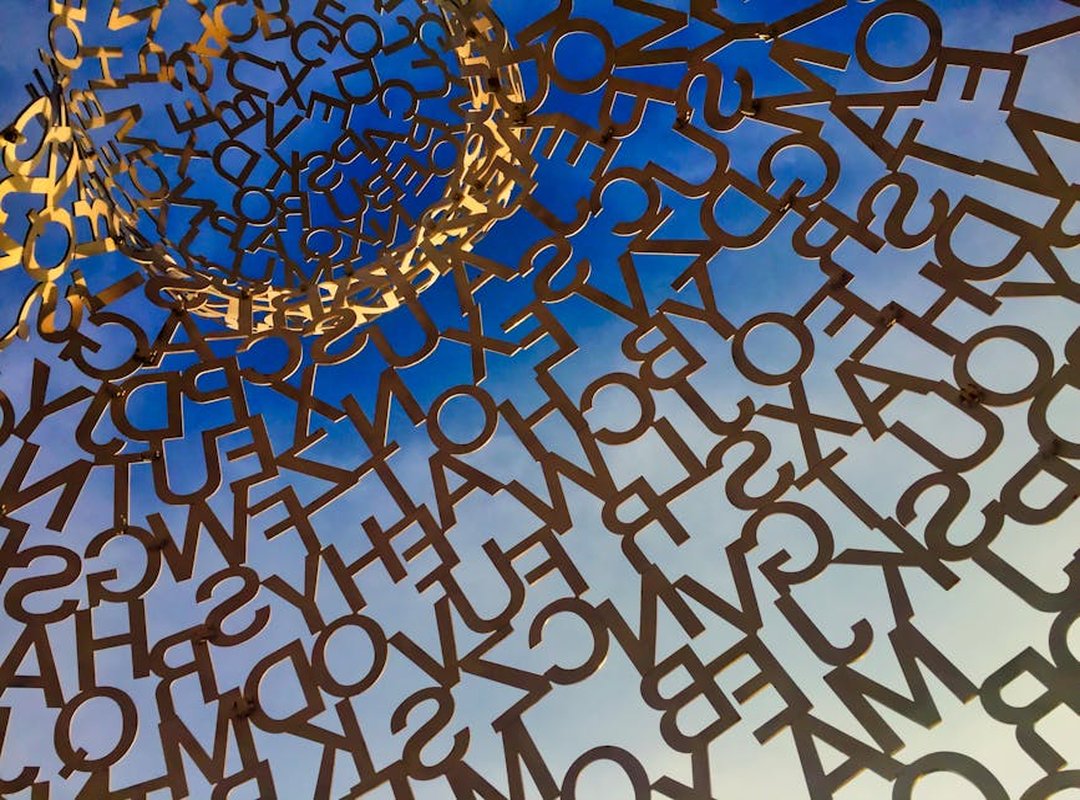 Functional Art: The Rise of Sculptural Furniture and Statement Lighting